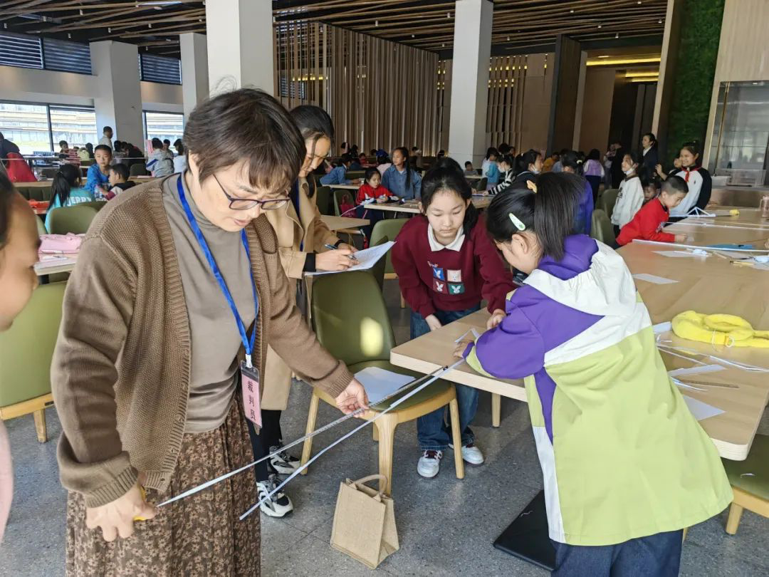 1699415552411049943.png 640 (2).png